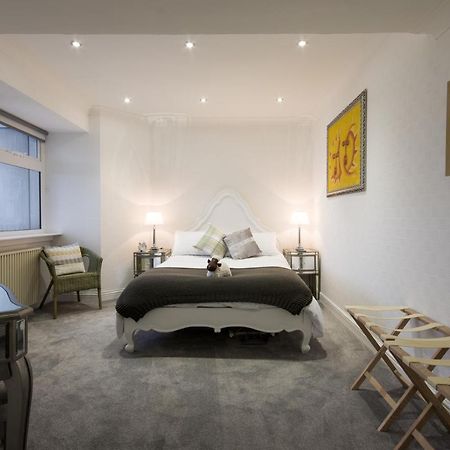 Luxury Panoramic Balcony Swindon Central Exterior photo